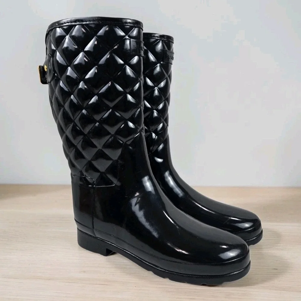 Hunter Refined Quilted Gloss Rain Boots, Adjustable Mid-Calf Black US 8, EU 39